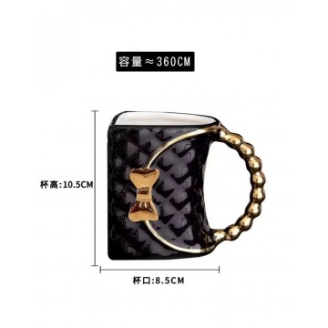 CHOPE CERAMIQUE EN FORME SAC A MAIN POIGNEÈ DORÈ -360ML-   ≡ MINIMALL