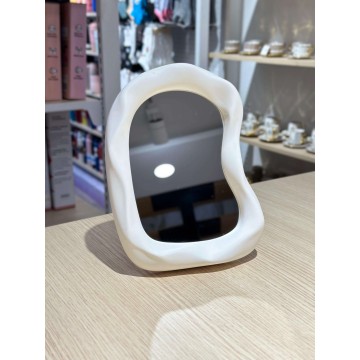 MIROIR  POUR LE MAQUILLAGE  L 'ÈPILLATION ET LE RASAGE  ≡ MINIMALL